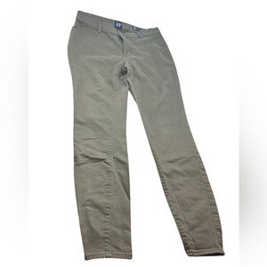 Gap‎ Size 8 Women's Pants - Classic Fit and Timeless Style